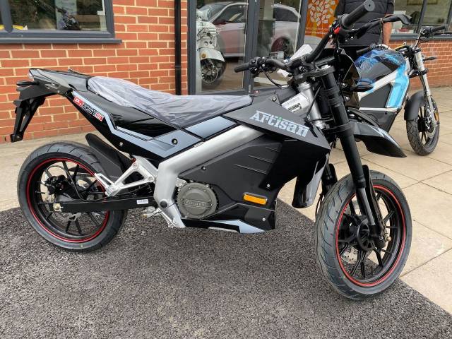 Kollter Es1 Pro - DUAL BATTERY MODEL - IN STOCK Enduro Bike Electric Black