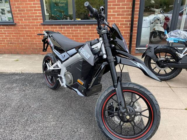 Kollter Es1 Pro - DUAL BATTERY MODEL - IN STOCK Enduro Bike Electric Black