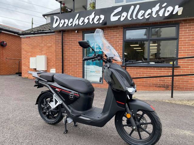 Vmoto Soco CPx - 125cc Equivalent Electric Scooter Scooter Electric Black