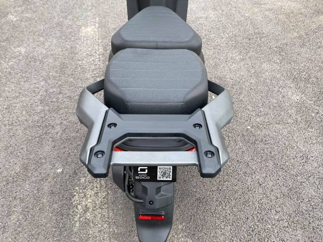 Vmoto Soco CPx - 125cc Equivalent Electric Scooter Scooter Electric Black