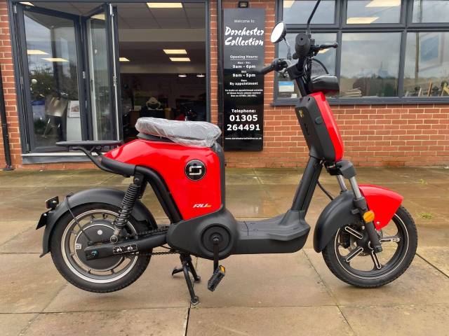 Vmoto Soco Super Soco RU - Assisted Pedal Cycle Moped Electric Red