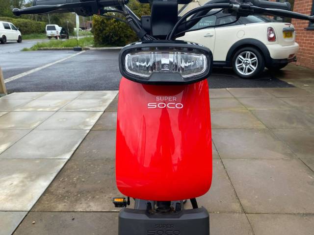Vmoto Soco Super Soco RU - Assisted Pedal Cycle Moped Electric Red