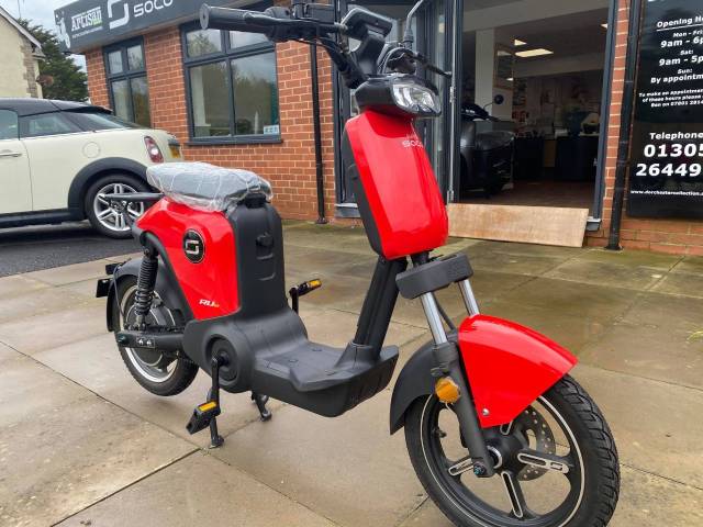 Vmoto Soco Super Soco RU - Assisted Pedal Cycle Moped Electric Red