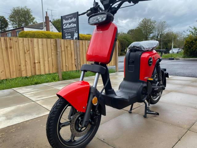 Vmoto Soco Super Soco RU - Assisted Pedal Cycle Moped Electric Red