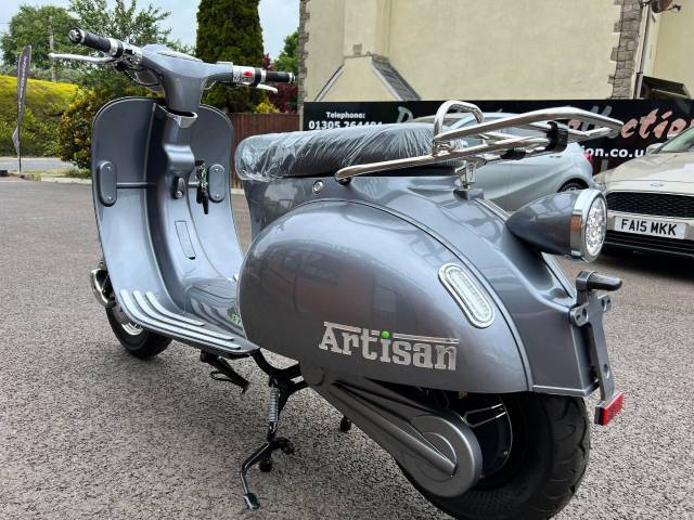 Artisan EV2000R LAST ONE AT THIS PRICE - IN STOCK Scooter Electric Storm Grey