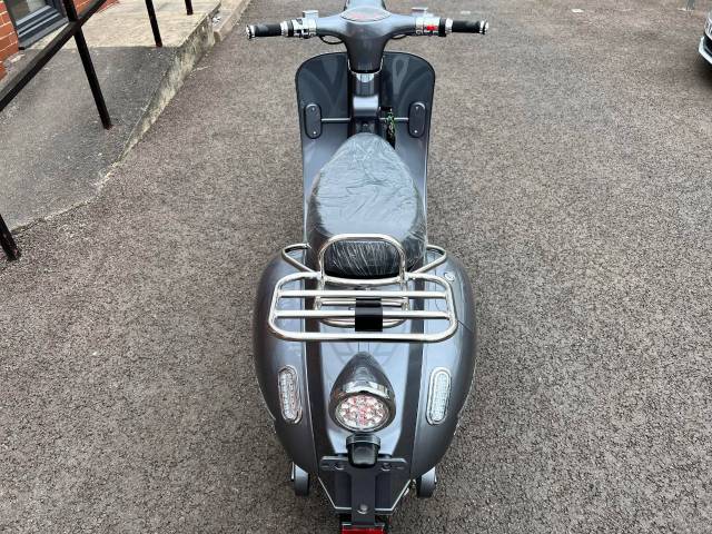 Artisan EV2000R LAST ONE AT THIS PRICE - IN STOCK Scooter Electric Storm Grey