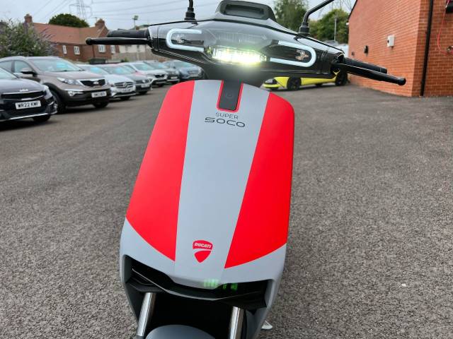 Vmoto Super Soco CUx Ducati Limited Edition Electric Scooter Scooter Electric Ducati