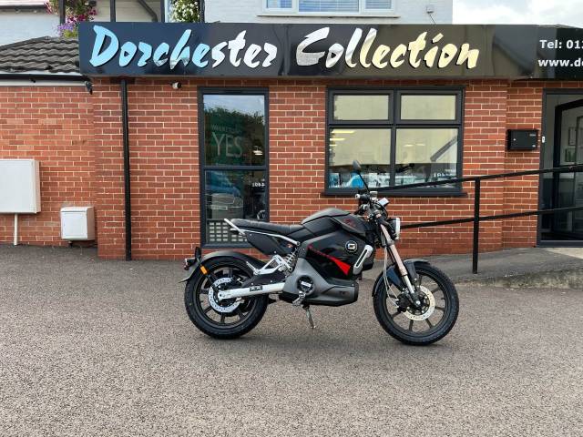 Super Soco TC MAX ELECTRIC MOTORCYCLE - IN STOCK Commuter Electric Black