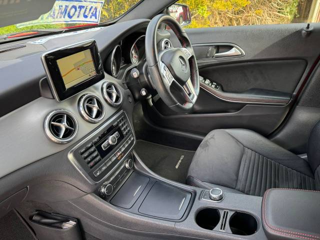 Mercedes-Benz GLA 2.1 GLA 200 CDI 4Matic AMG Line 5dr Auto [Premium] Estate Diesel Red