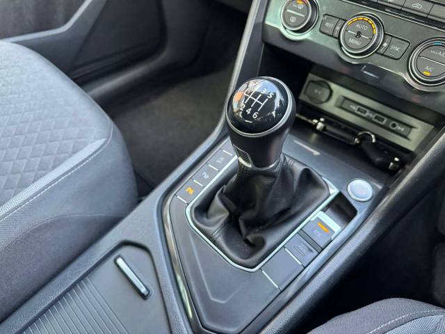 Volkswagen Tiguan 1.5 TSi EVO 150 Match 5dr Estate Petrol Silver