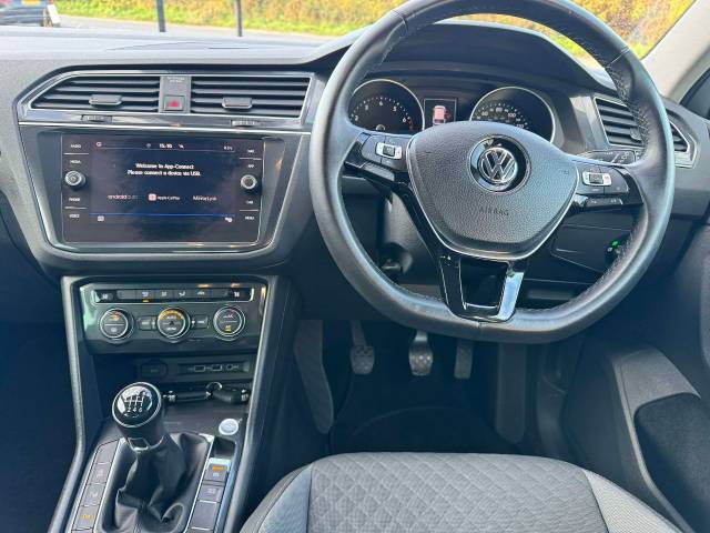 Volkswagen Tiguan 1.5 TSi EVO 150 Match 5dr Estate Petrol Silver