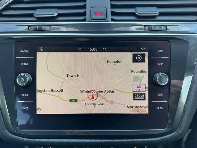Volkswagen Tiguan 1.5 TSi EVO 150 Match 5dr Estate Petrol Silver