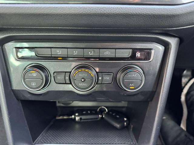 Volkswagen Tiguan 1.5 TSi EVO 150 Match 5dr Estate Petrol Silver