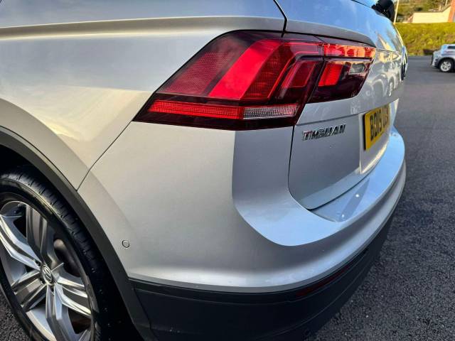 Volkswagen Tiguan 1.5 TSi EVO 150 Match 5dr Estate Petrol Silver