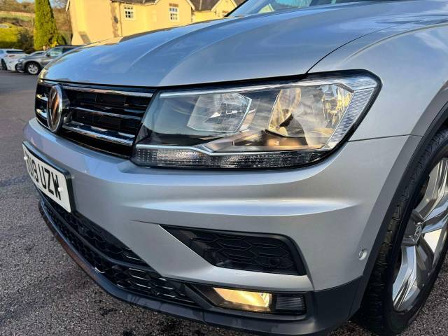 Volkswagen Tiguan 1.5 TSi EVO 150 Match 5dr Estate Petrol Silver