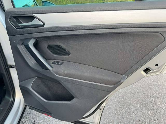 Volkswagen Tiguan 1.5 TSi EVO 150 Match 5dr Estate Petrol Silver