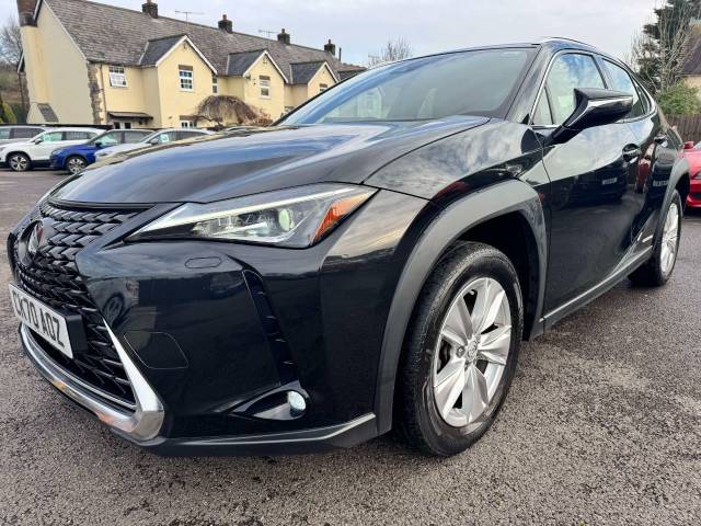 Lexus Ux 250h 2.0 5dr CVT (SATELLITE NAVIGATION) Estate Petrol / Electric Hybrid Black