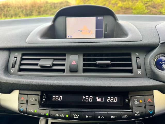Lexus CT 200h 1.8 Advance 5dr CVT Auto Hatchback Petrol / Electric Hybrid Grey