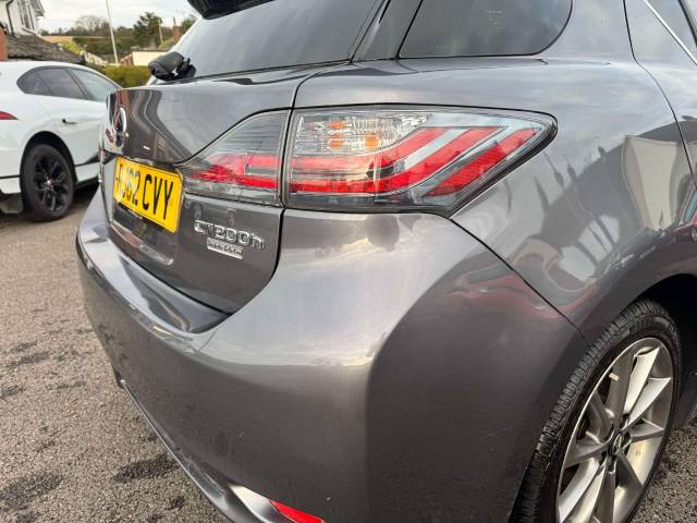 Lexus CT 200h 1.8 Advance 5dr CVT Auto Hatchback Petrol / Electric Hybrid Grey