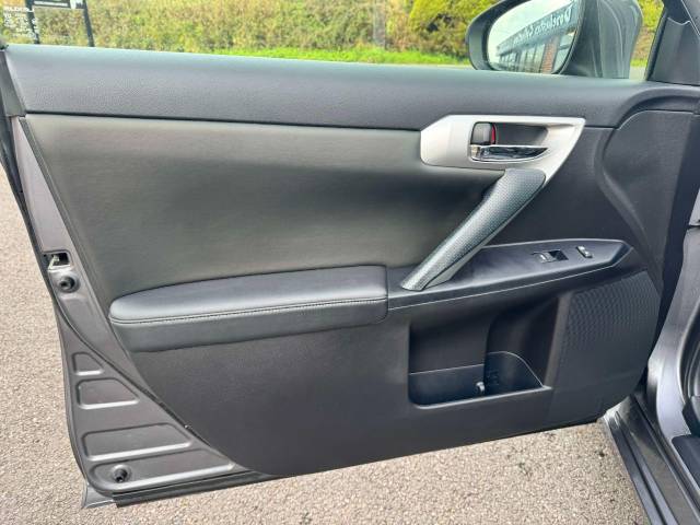 Lexus CT 200h 1.8 Advance 5dr CVT Auto Hatchback Petrol / Electric Hybrid Grey