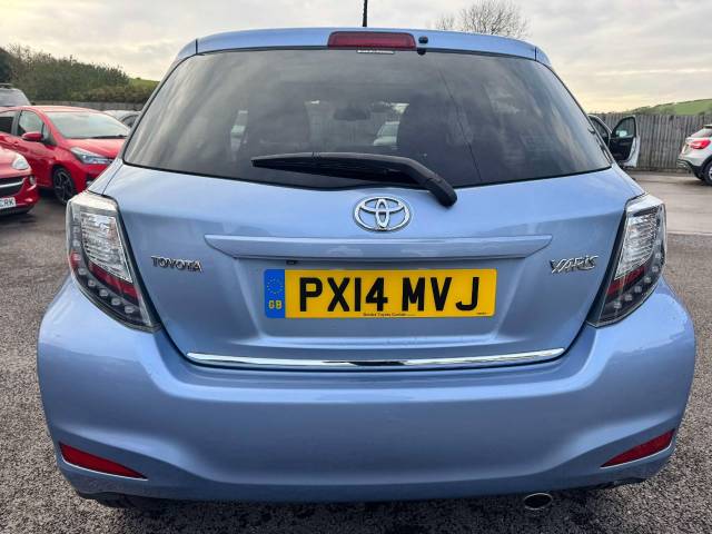 Toyota Yaris 1.33 VVT-i Icon+ 5dr Hatchback Petrol Blue