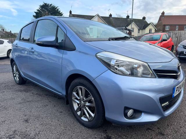 Toyota Yaris 1.33 VVT-i Icon+ 5dr Hatchback Petrol Blue