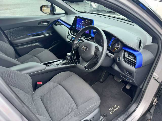 Toyota C-HR 1.2T Dynamic 5dr CVT AWD Hatchback Petrol Silver