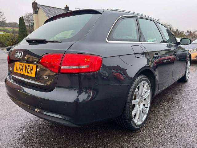 Audi A4 2.0 TDI 177 SE Technik 5dr Multitronic Estate Diesel Blue