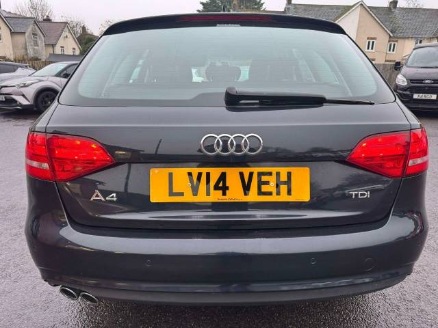 Audi A4 2.0 TDI 177 SE Technik 5dr Multitronic Estate Diesel Blue