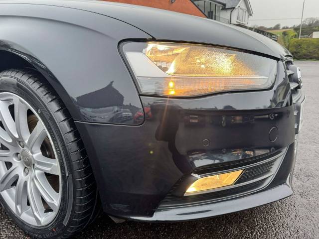 Audi A4 2.0 TDI 177 SE Technik 5dr Multitronic Estate Diesel Blue