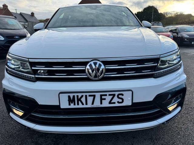 Volkswagen Tiguan 2.0 TDi (150) BlueMotion Tech R-Line 5dr Estate Diesel White