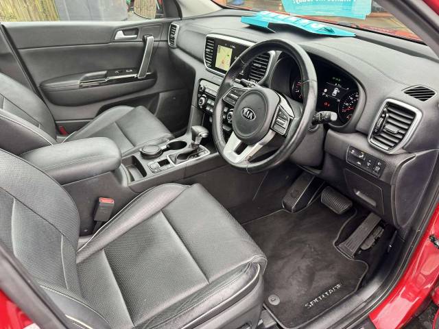 Kia Sportage 1.6 CRDi 48V ISG 4 5dr DCT Auto Estate Diesel Red