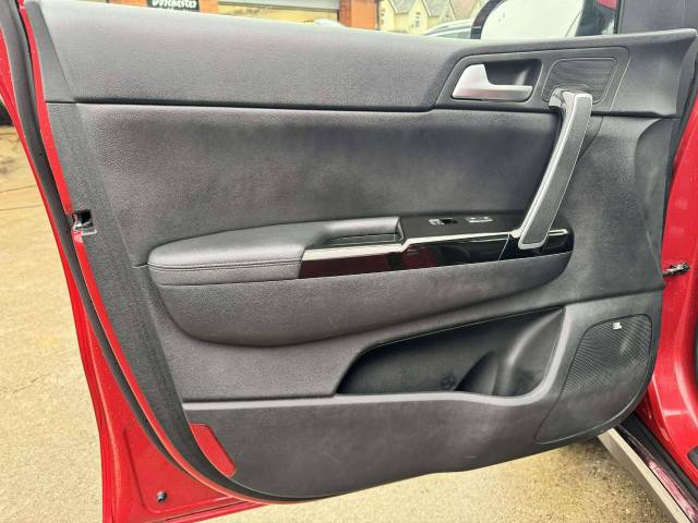 Kia Sportage 1.6 CRDi 48V ISG 4 5dr DCT Auto Estate Diesel Red