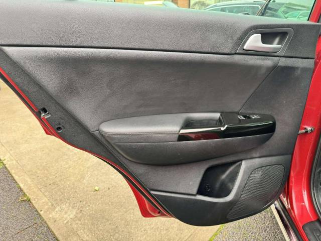 Kia Sportage 1.6 CRDi 48V ISG 4 5dr DCT Auto Estate Diesel Red