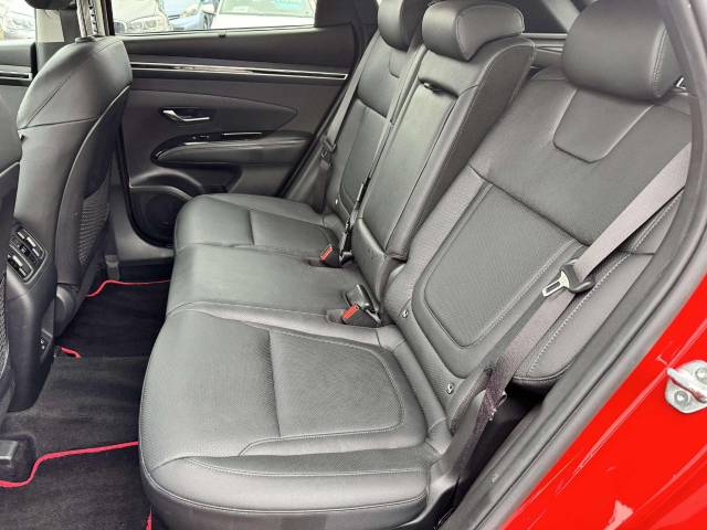 Hyundai Tucson 1.6 TGDi Ultimate 5dr 2WD Estate Petrol Red