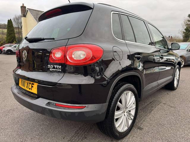Volkswagen Tiguan 2.0 TDi Sport 4Motion 5dr Estate Diesel Black
