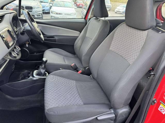 Toyota Yaris 1.0 VVT-i Icon 3dr Hatchback Petrol Red