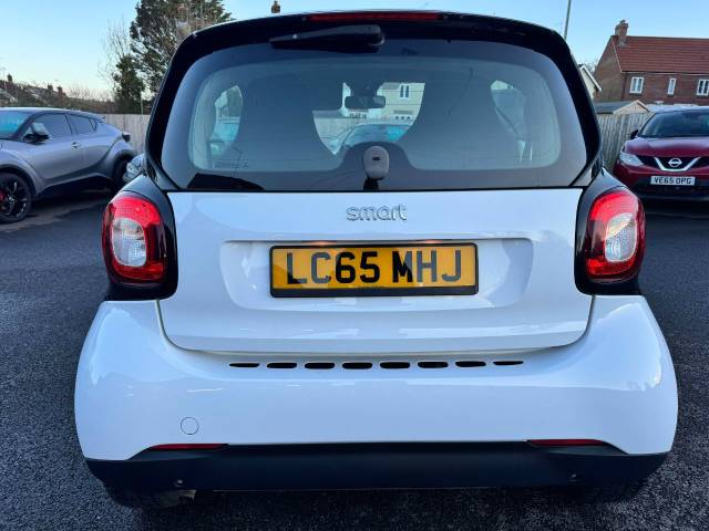 Smart Fortwo Coupe 1.0 Passion 2dr Auto Coupe Petrol White