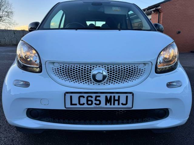 Smart Fortwo Coupe 1.0 Passion 2dr Auto Coupe Petrol White