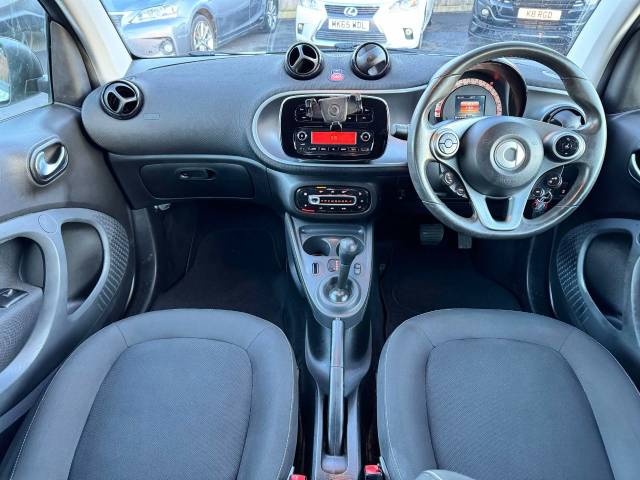 Smart Fortwo Coupe 1.0 Passion 2dr Auto Coupe Petrol White