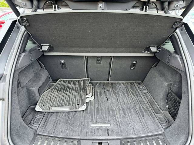 Land Rover Range Rover Evoque 2.0 D200 R-Dynamic SE 5dr Auto - MANUFACTURERS WARRANTY UNTIL 29TH APRIL 2026 Estate Diesel Grey