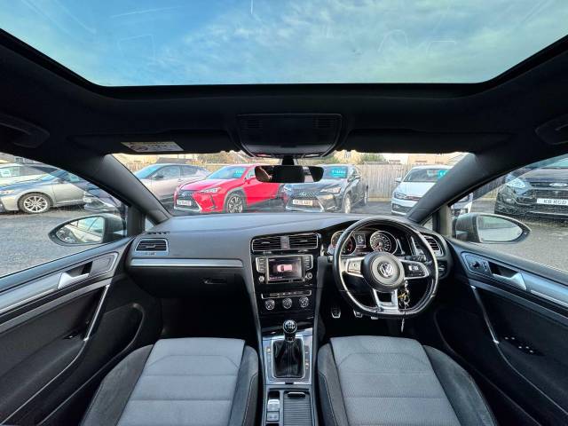 Volkswagen Golf 1.4 TSI ACT 150 R-Line Edition 5dr Hatchback Petrol Grey