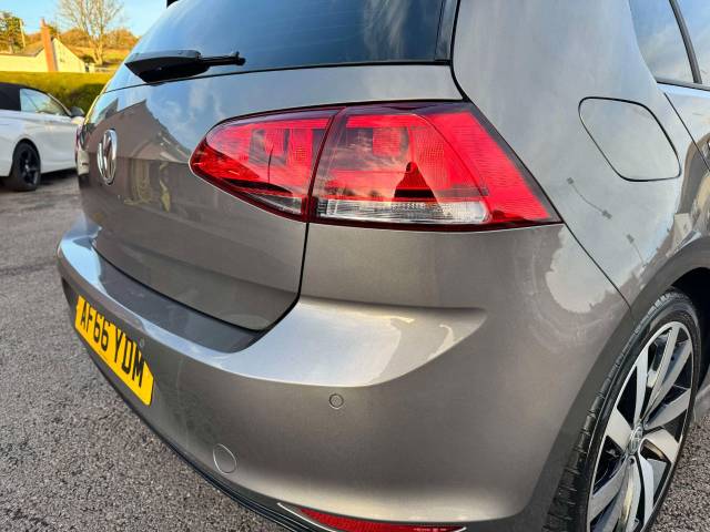 Volkswagen Golf 1.4 TSI ACT 150 R-Line Edition 5dr Hatchback Petrol Grey