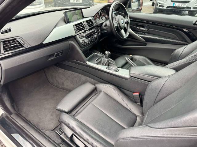BMW 4 Series 2.0 418d M Sport 2dr [Professional Media] Coupe Diesel White