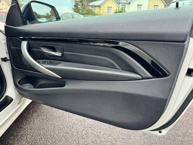BMW 4 Series 2.0 418d M Sport 2dr [Professional Media] Coupe Diesel White