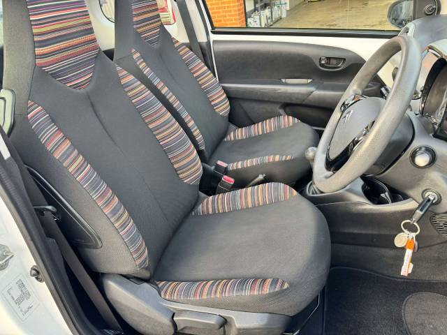 Citroen C1 1.0 VTi Feel 3dr Hatchback Petrol White