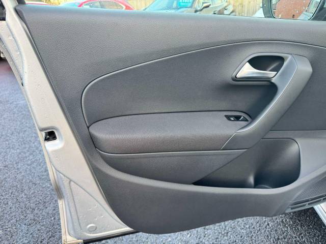 Volkswagen Polo 1.0 TSI BlueMotion 5dr Hatchback Petrol Silver
