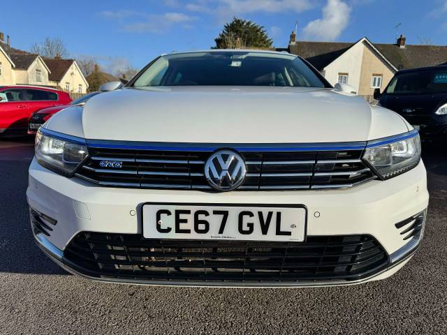 Volkswagen Passat 1.4 TSI GTE 5dr DSG Estate Petrol / Electric Hybrid White