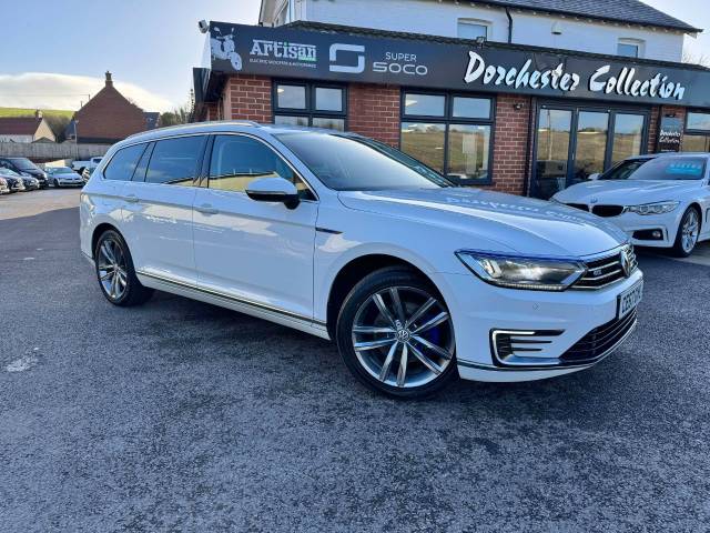 Volkswagen Passat 1.4 TSI GTE 5dr DSG Estate Petrol / Electric Hybrid White