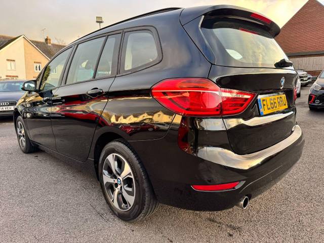 BMW 2 Series Gran Tourer 1.5 218i SE 5dr Estate Petrol Black